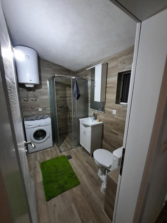 Apartmani Emma Kotor Exterior foto