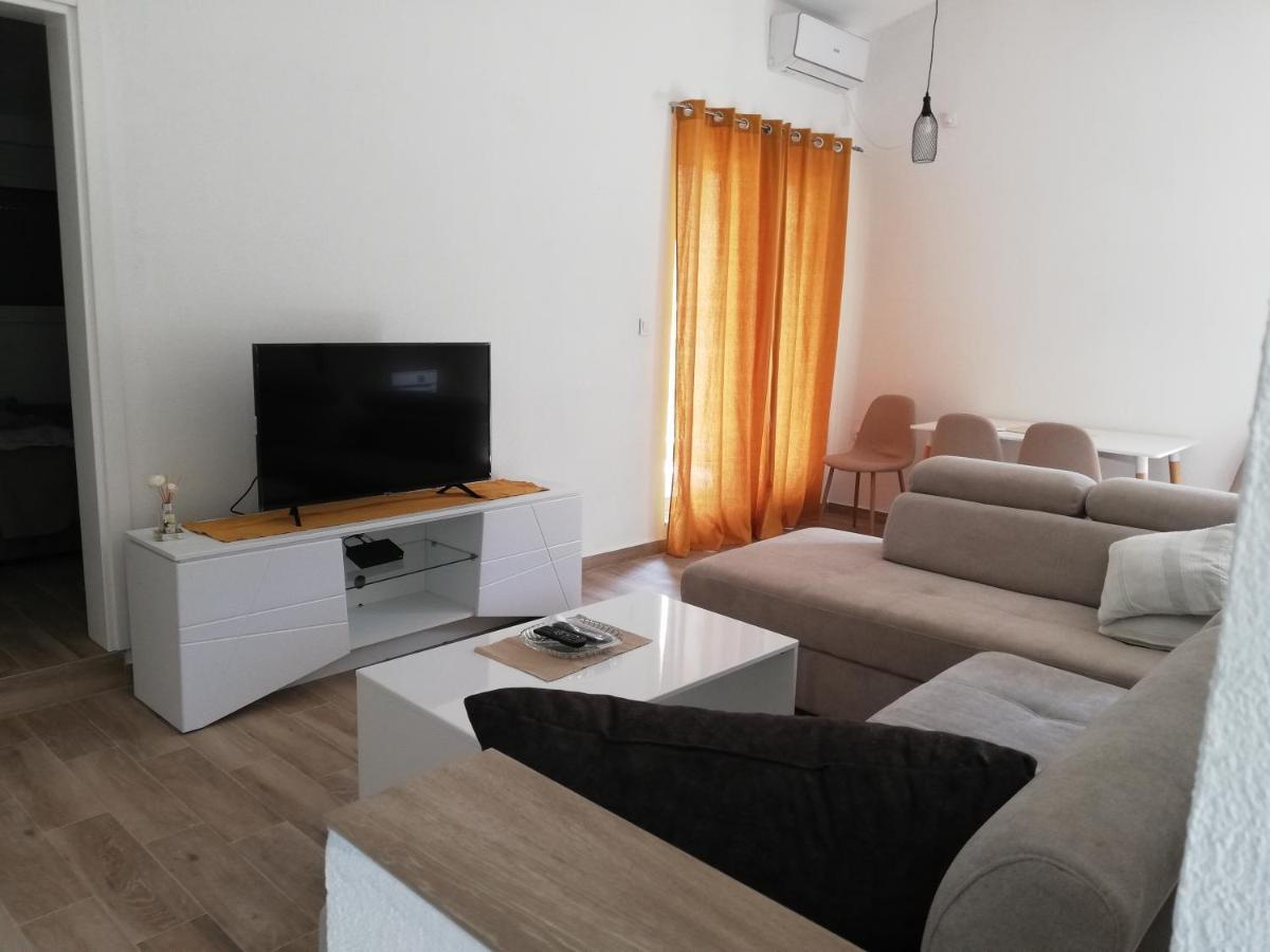 Apartmani Emma Kotor Exterior foto